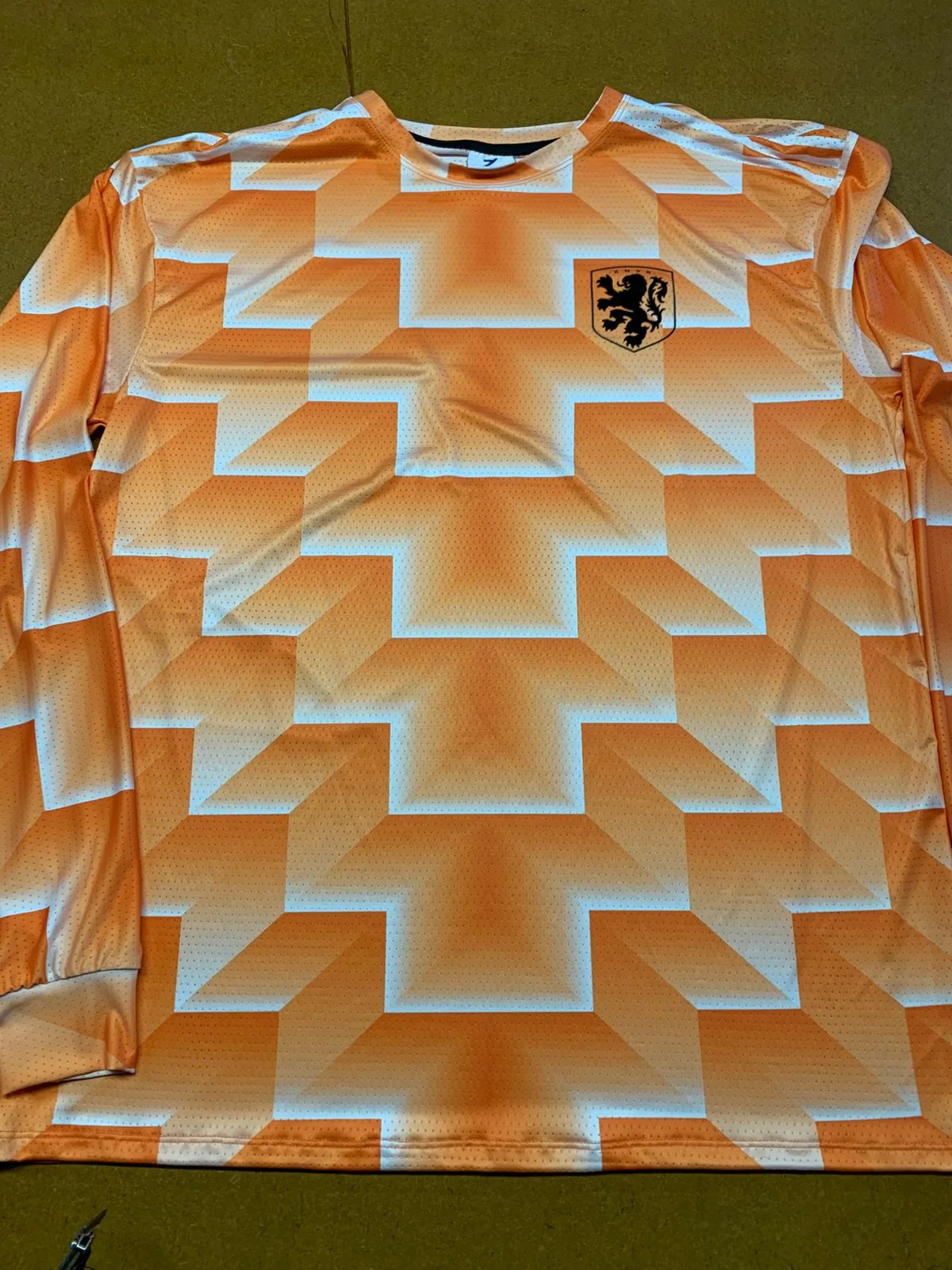 Camiseta Selección de Holanda 1988 manga larga frente