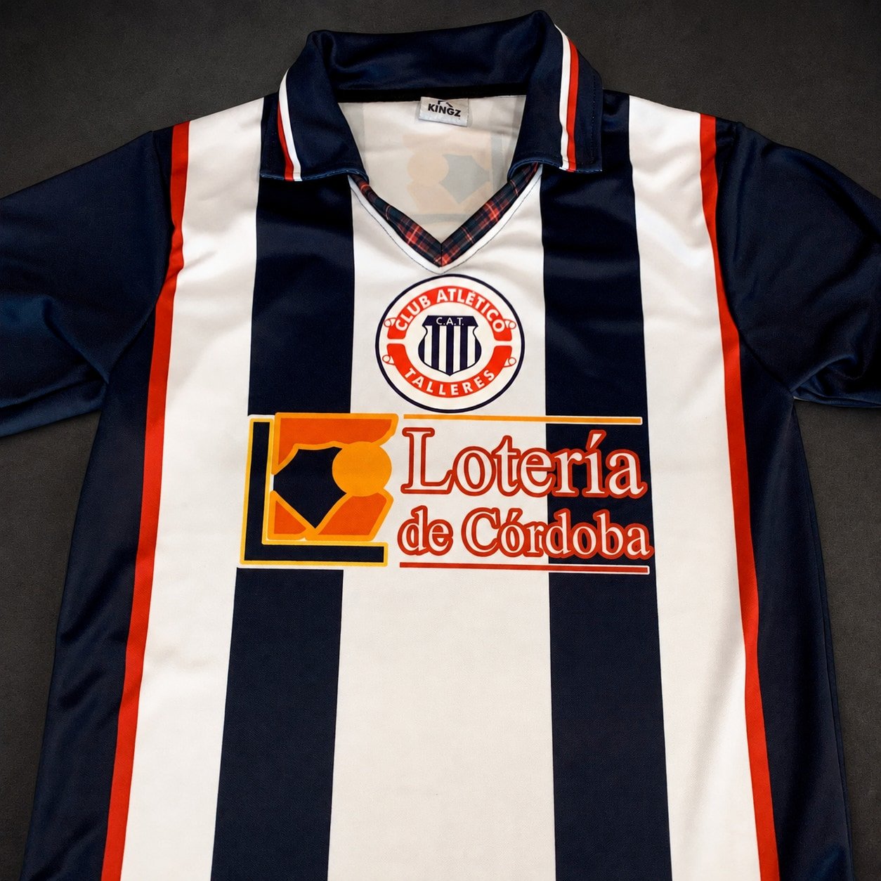 Camiseta Retro Talleres de Córdoba 1999-2000 foto real mejorada