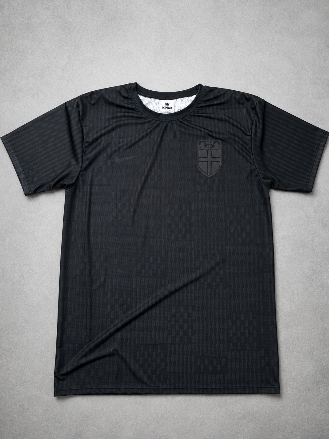 Camiseta Alternativa Noruega 2026 foto real frente