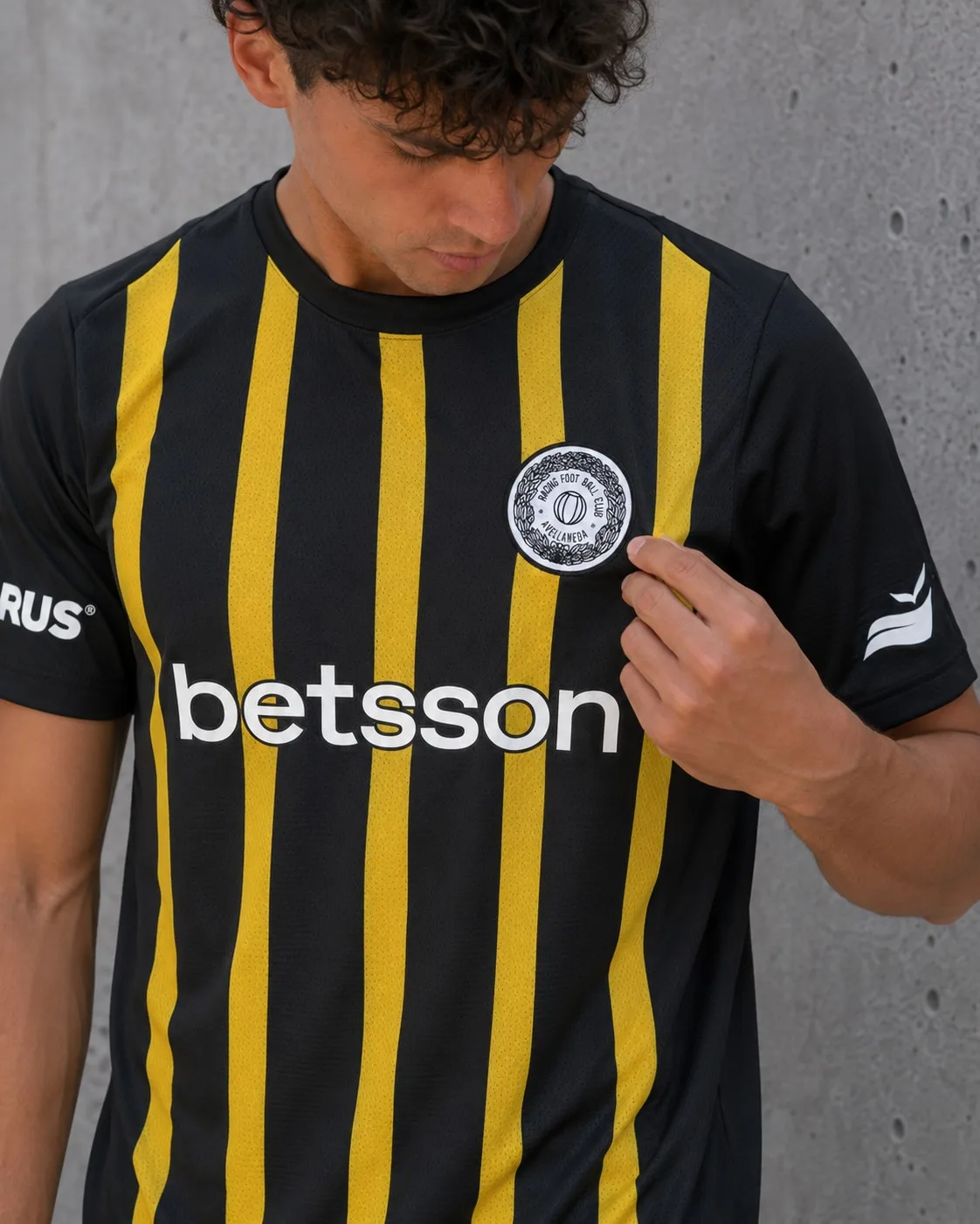 Camiseta Tercera Racing Club 2026 detalle