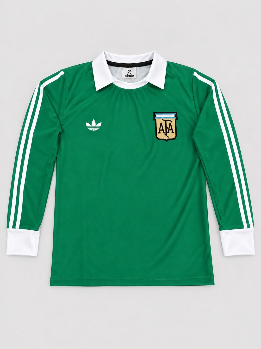 Fillol Argentina 1978 — cuello redondo con solapa y short negro