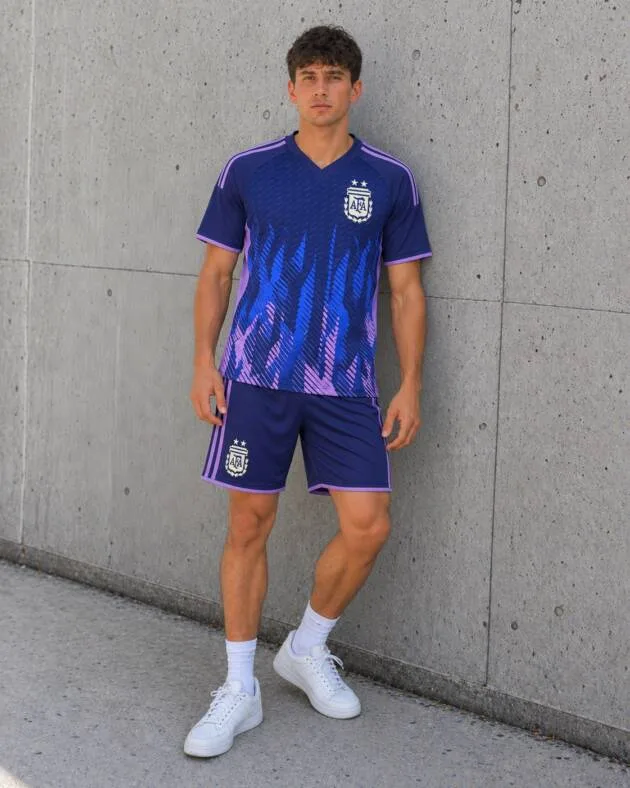 Argentina alternativa 2022 frente con modelo Kingz