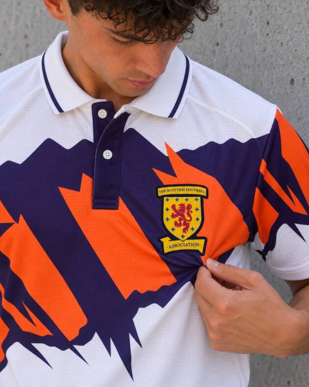 Camiseta Chomba Alternativa Escocia 1991-93 CHFUT015 — detalle mockup